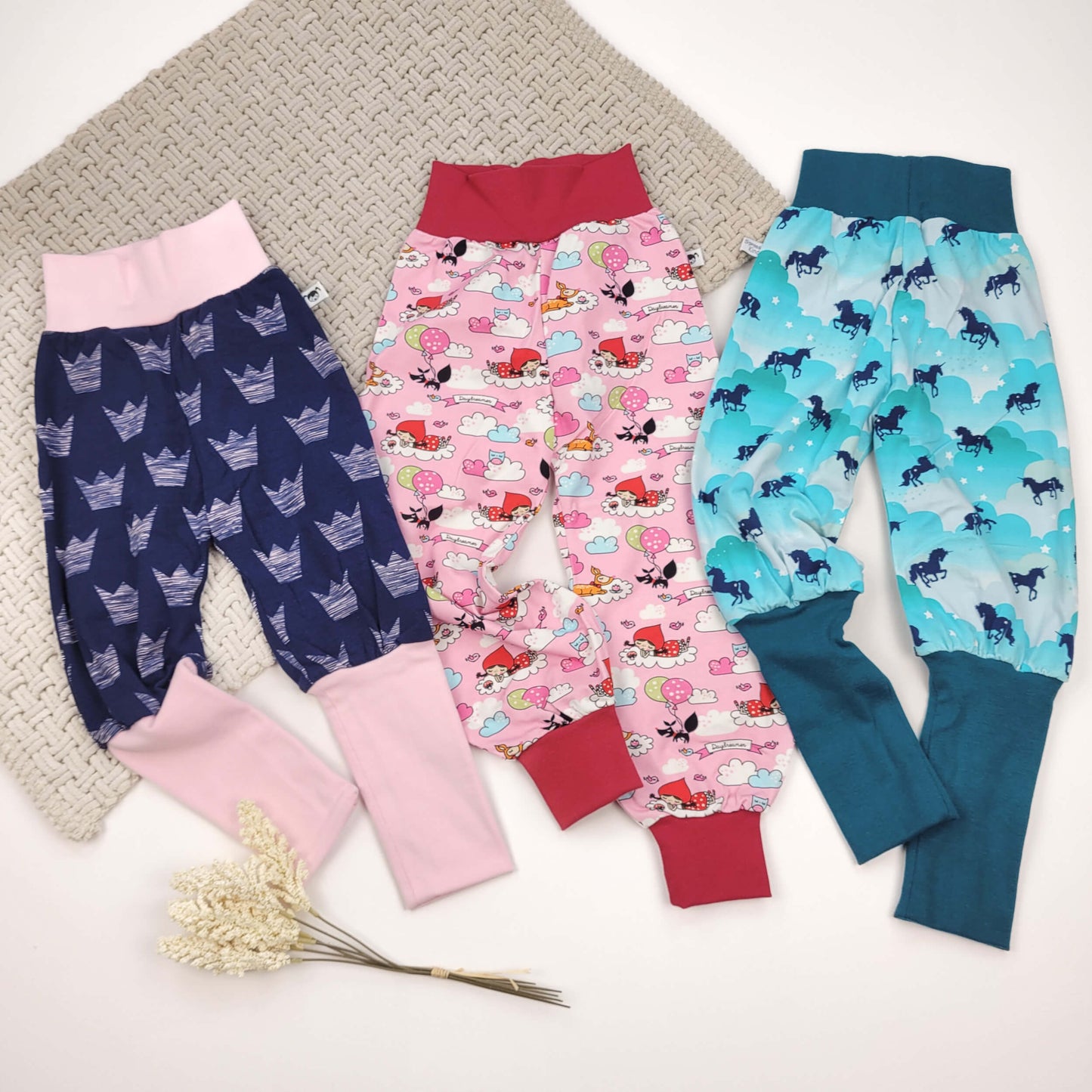 Hosen 3er Set Pferde/Kronen/Mädchen Gr. 98/104