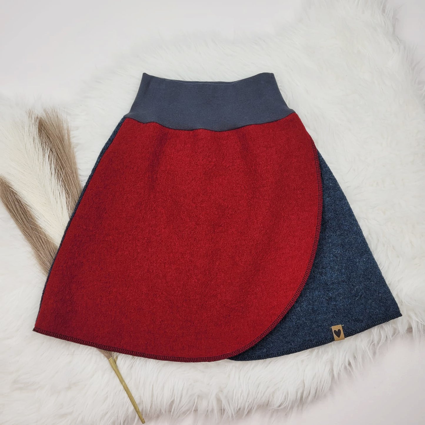 Walkrock rot/grau Gr. 134/140