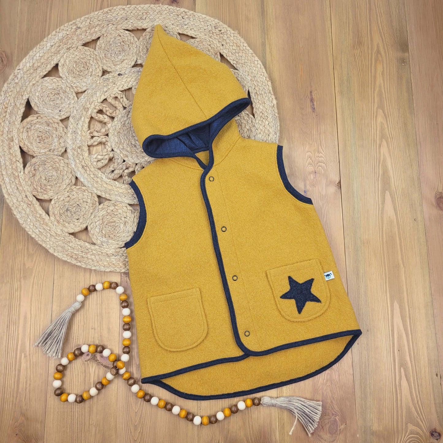 Walkweste senf Gr. 110/116