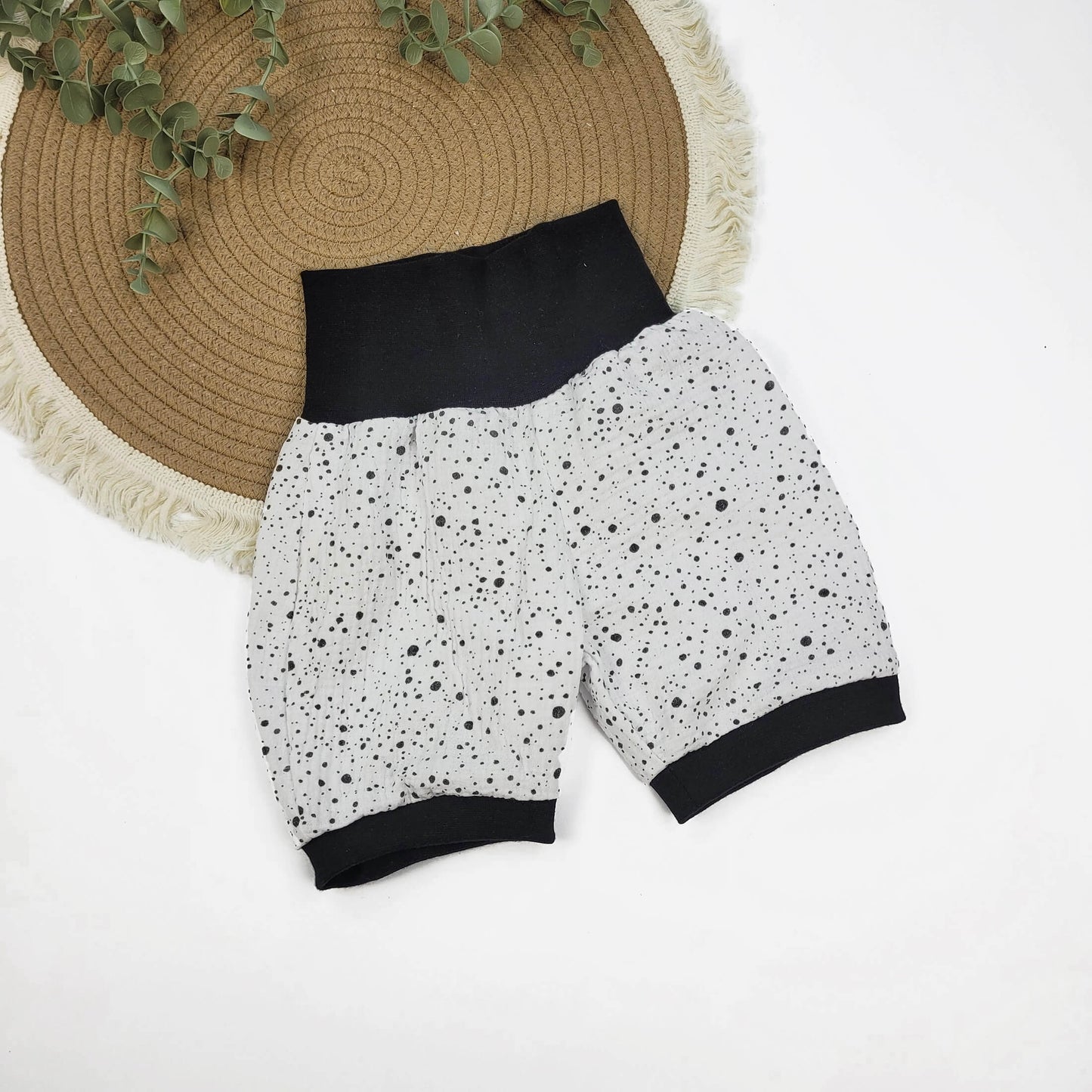 Musselin-Shorts weiß Punkte Gr. 86/92