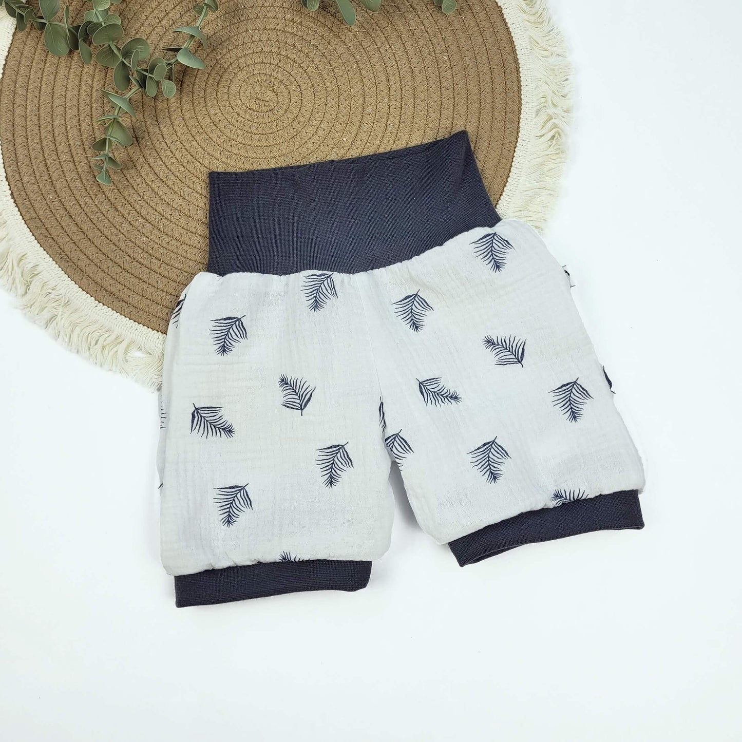 Musselin-Shorts weiß Federn Gr. 86/92