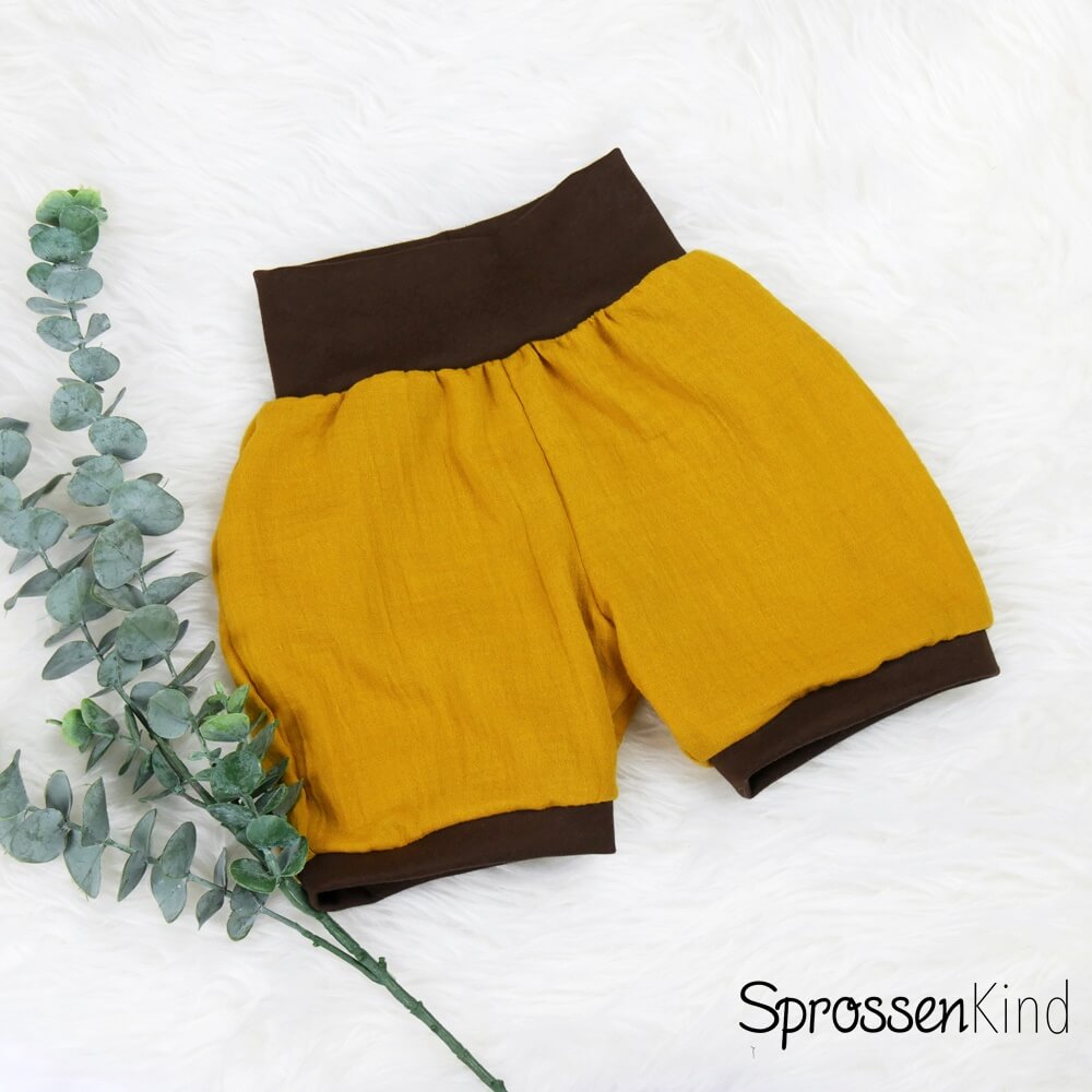 Kinder Musselin-Shorts senfgelb
