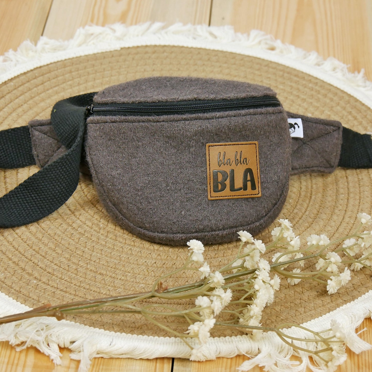 Bauchtasche Wollwalk Toddler braun