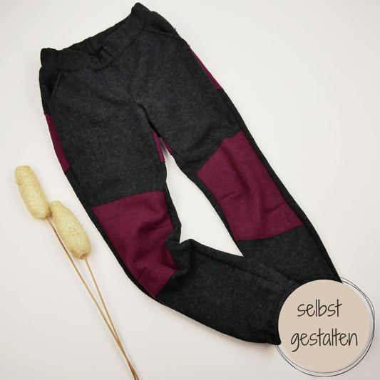 Damen-Walkhose „Polarstern“ aus Wollwalk, individuell im Konfigurator gestaltbar – mit Kniepatches und Popatches.
